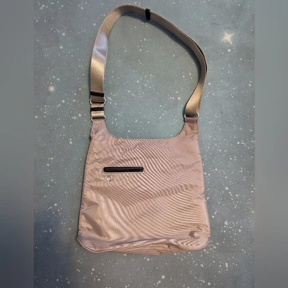 Baggallini Mosey crossbody hobo bag, tan with peach lining - Picture 3 of 13